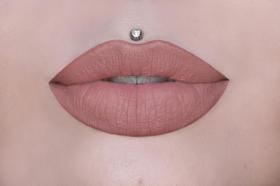 Batom Jeffree Star Velour Liquid Matte 5,6 ml Biscoito de Natal Batom Jeffree Star Velour Liquid Matte 5,6 ml Biscoito de Natal