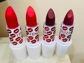 Batom Kiss Me Matte Fenza