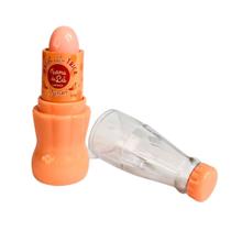 Batom Lip Balm Laranja Magic Trick Turma da Lu Refrigerante