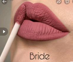 Batom liquido instant mate nina makeup