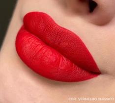 Batom stick vermelho classico comfort
