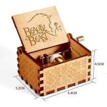 Beauty and the Beast Music Box, vintage clássico wood hand crank esculpido Beauty and the Beast Music Box, vintage clássico wood hand crank esculpido