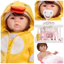 Bebê Reborn Abigail Fio a Fio Roupa Patinho Bolsa Acessórios