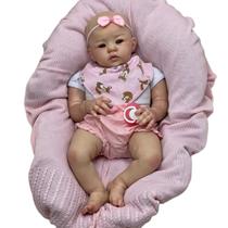 Bebê Reborn Boneca Carequinha Realista Corpo de Tecido Olhos Castanhos 50cm, 2kg Enxoval Completo ENTREGA IMEDIATA