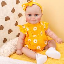 Bebê Reborn Boneca Corpo de silicone Pode Dar Banho 48cm Conjunto de Roupa Chupeta Mamadeira Fralda Certidão e Pelúcia Brastoy Bebê Reborn Boneca Corpo de silicone Pode Dar Banho 48cm Conjunto de Roupa Chupeta Mamadeira Fralda Certidão e Pelúcia Brastoy