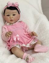 Bebe Reborn Boneca Princesa Silicone Realista, Enxoval Completo com 20 Itens, Toma Banho, 50cm de Altura