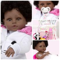 Bebe Reborn de Silicone Menina Negra Pandinha Com 23 Itens