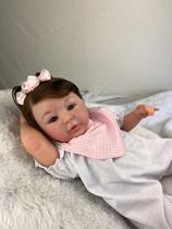 Bebê reborn menina artesanal cabelo fio a fio com mamadeira