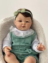 Bebê Reborn Menina Realista 50cm 2kg Corpo Silicone Toma Banho Enxoval Completo 20 Itens Bebê Reborn Menina Realista 50cm 2kg Corpo Silicone Toma Banho Enxoval Completo 20 Itens