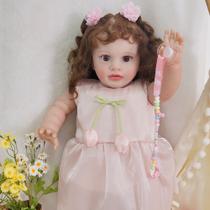 Bebe Reborn Menina Realista 65cm Corpo de Tecido Membros de Silicone com Acessórios Brastoy Bebe Reborn Menina Realista 65cm Corpo de Tecido Membros de Silicone com Acessórios Brastoy