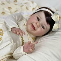 Bebê Reborn Menina Realista Ana Dolls Corpo Vinil Silicone Toma Banho Olhos Castanhos 50cm, 2kg Enxoval Completo PRONTA ENTREGA