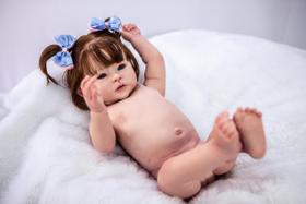 Bebê Reborn Menina Silicone, Banho Cabelo Fio A Fio - Mundo Azul e Rosa