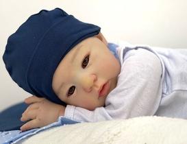 Bebê Reborn Menino Carequinha Realista Corpo Inteiro Silicone Toma Banho Olhos Castanhos 50cm, 2kg Enxoval Completo ENTREGA IMEDIATA