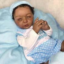 Bebe Reborn Menino Negro Silicone Cabelo Fio A Fio