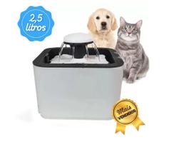 Bebedouro Fonte Filtro de Água 2.5 Litros Para Gato Cachorro Pet Bomba de Água Bebedouro Fonte Filtro de Água 2.5 Litros Para Gato Cachorro Pet Bomba de Água