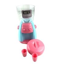 Bebedouro infantil 100ml com 2 Copos Sai Água Super Criativo