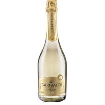 Bebida de uva gaseificada garibaldi moscatel branco sem alcool 750ml Bebida de uva gaseificada garibaldi moscatel branco sem alcool 750ml