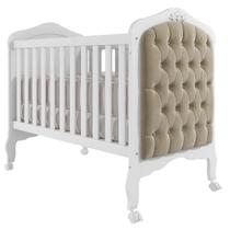 Berço 100 mdf branco americano vira cama com capitonê Berço 100 mdf branco americano vira cama com capitonê