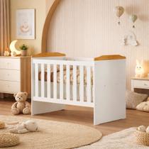 Berço 3 em 1 Americano MDF Branco com Amadeirado Cama Infantil Moderno com Colchão Berço 3 em 1 Americano MDF Branco com Amadeirado Cama Infantil Moderno com Colchão