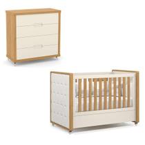 Berço Americano Com Capitonê New Boucle E Cômoda Gaveteiro Infantil Tutto New Freijó Off White - Matic Berço Americano Com Capitonê New Boucle E Cômoda Gaveteiro Infantil Tutto New Freijó Off White - Matic