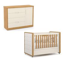 Berço Americano com Capitonê New Boucle e Cômoda Infantil Tutto New Freijó Off White - Matic Berço Americano com Capitonê New Boucle e Cômoda Infantil Tutto New Freijó Off White - Matic