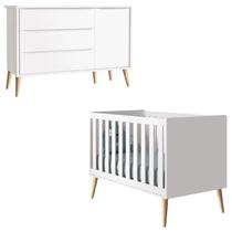 Berço Americano e Cômoda com Porta Infantil Theo Branco Acetinado Pés Madeira Natural Reller