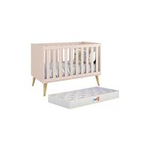 Berço Americano Theo Rosa Fosco Pés Madeira Natural com Colchão D18 de 10cm - Reller Móveis