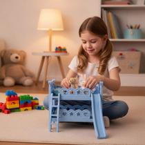 Berço de Brinquedo com Escorregador Azul Infantil para Quarto Criança com Segurança e Diversão