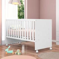 Berço doce sonho com rodizio para quarto infantil - branco