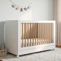 Berço Evolutivo 2 em 1 com Grades Palito em Madeira Maciça Casulo Casatema MadeiraOriginals Branco Berço Evolutivo 2 em 1 com Grades Palito em Madeira Maciça Casulo Casatema MadeiraOriginals Branco