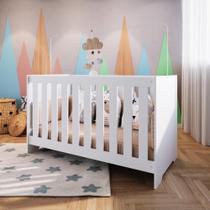 Berço Infantil Cama 3 em 1 Multifuncional 133cm com Colchão, Regulagem de Altura e Grade em MDF Quarto de Bebê Branco