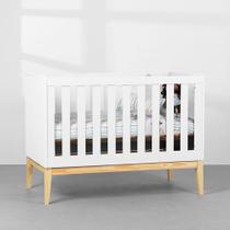Berço Mini Cama Noah com Pés Square Natural Branco Fosco