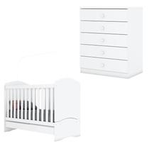 Berço Nacional Bala de Menta e Cômoda Infantil Pique-Esconde Branco - Henn Berço Nacional Bala de Menta e Cômoda Infantil Pique-Esconde Branco - Henn
