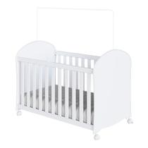 Berço Peroba Smim Americano Cor Branco com Rodízios Infantil