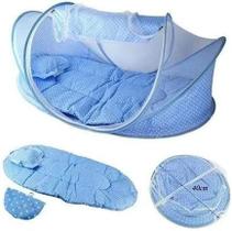 Berço Portátil Azul com Mosquiteiro e Estrutura Dobrável Leve e Prático para Bebês em Viagens