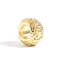 Berloque Charm Separador Trabalhado Banhado a Ouro