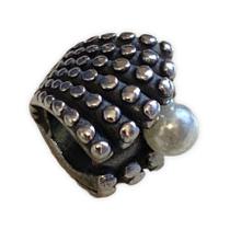 Berloque de Concha com Pérola em Aço 316L