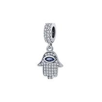 Berloque Pendulo Mão de Hamsa Sagrado Feminino Cravejado em Zirconias Prata 925 Compatível com Colar ou Pulseira de Charms