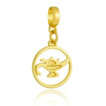 Berloque Símbolo Da Enfermagem Banhado a Ouro 18k Berloque Símbolo Da Enfermagem Banhado a Ouro 18k