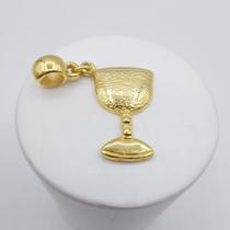 Berloque taça de pombagira banhado a ouro 18k