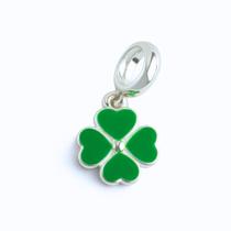 Berloque Trevo Verde Sorte em Prata 925