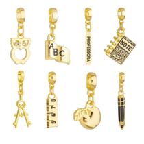 Berloques Professora Pedagogia Banhado a Ouro 18k Berloques Professora Pedagogia Banhado a Ouro 18k