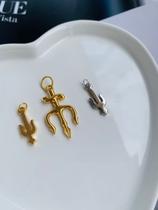 Berloques Religiosos Semi Joia para pulseiras Exu Tridente
