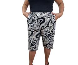Bermuda Capri Feminina Estampada em Poliéster e Elastano - Conforto e Estilo em Cada Movimento