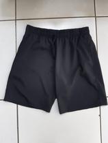Bermuda com Bolso Tecido Tactel com Elastano