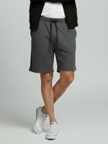 Bermuda de Moletom Masculina Chumbo Básica Liso com Bolso e Cordão - Shorts de moletom para homem
