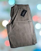 Bermuda de Sarja Masculina Adulto Bermuda de Sarja Masculina Adulto