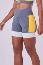 Bermuda grit bossa 3 bolsos 15cm cinza futuro/amarelo vivo/ cinza claro