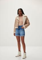 Bermuda Jeans Boyfriend com Elasticidade -