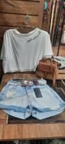 Bermuda jeans com cinto